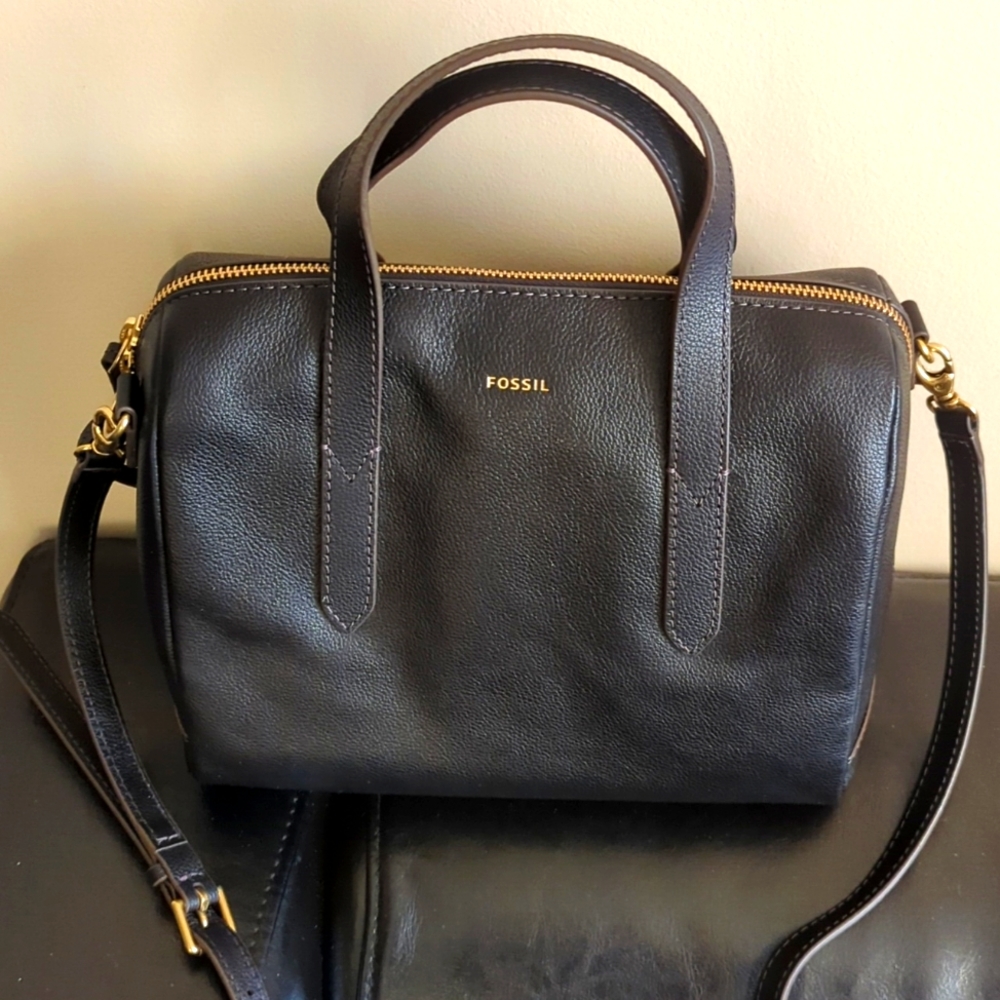 COPY - Fossil Hailey Satchel New with tags